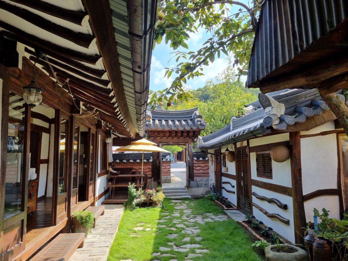 Hotel Gohyundang à Jeonju Extérieur photo